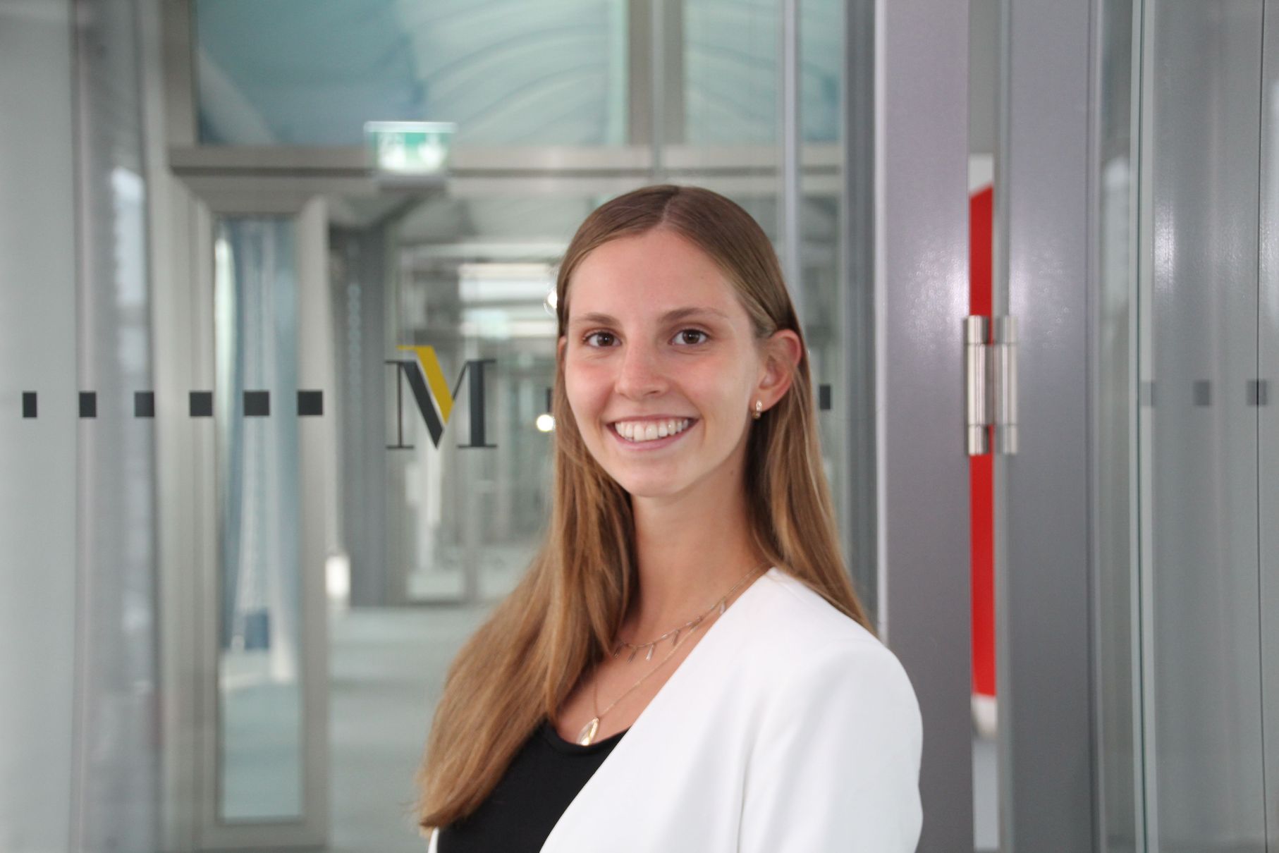 Frau Kristina Bakanova