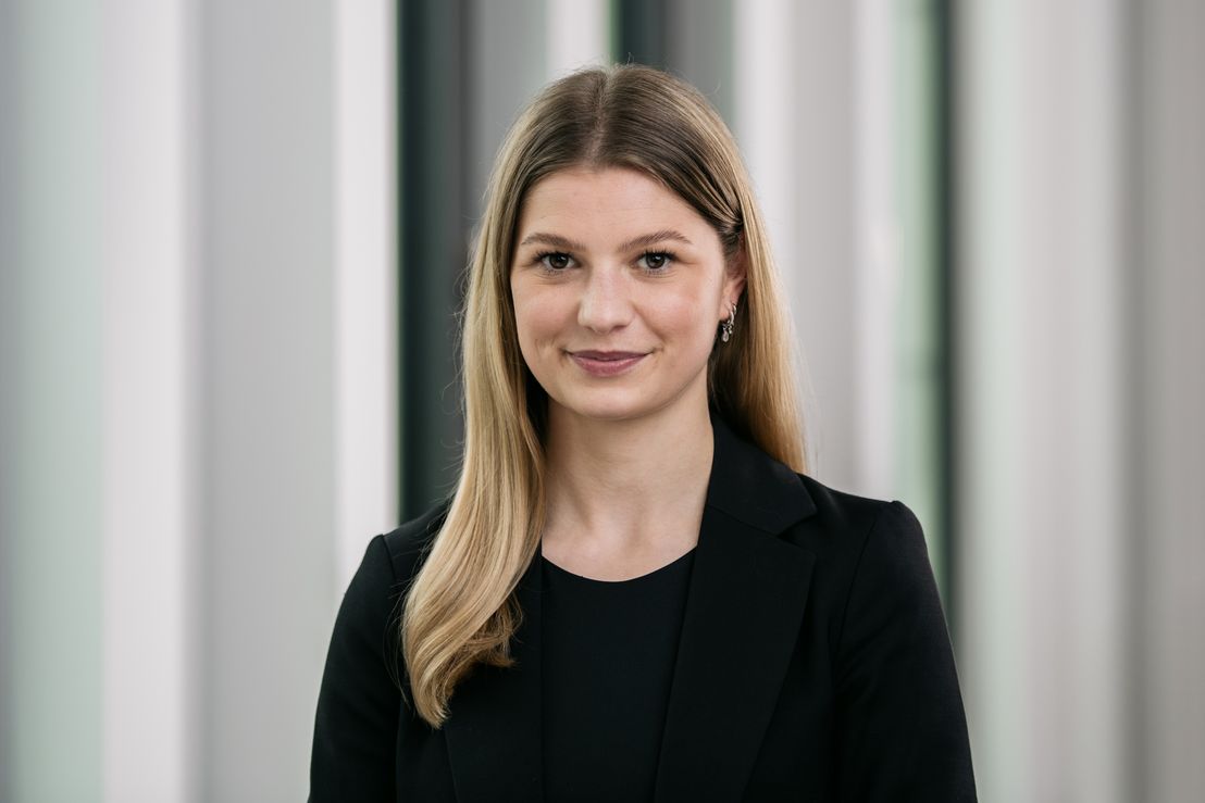 Frau Nele Bothe